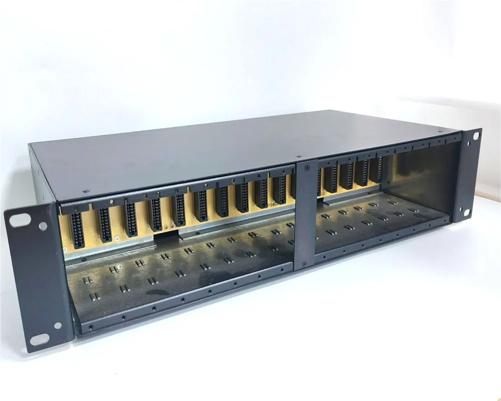 16 Slots Media Converter Chassis, 19'' 2U Rack Mount, Dual Power AC 220V